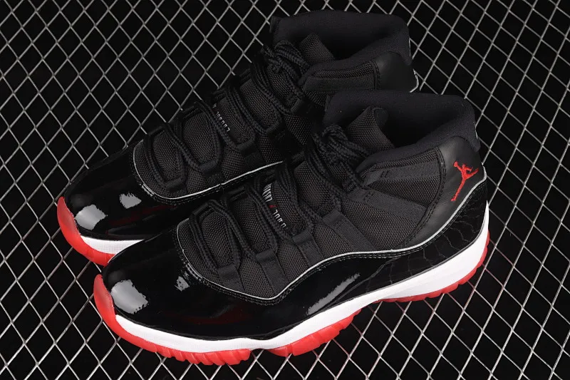 All categories Air Jordan Jordan series basketball shoes Air Jordan 11 F version Air Jordan 11 "Bred" AJ11 Joe 11 patent leather black and red first year replica high-top basketball shoes 378037-061